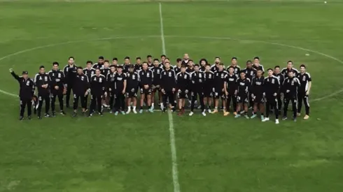 "Juntos somos más fuertes", dice el plantel de Colo Colo