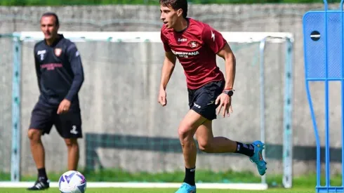 Diego Valencia vive su primera experiencia en el exterior y puede debutar oficialmente este domingo en la Copa Italia