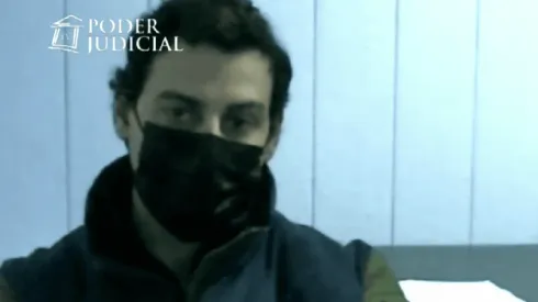 Martín Pradenas durante la lectura de la resolución.