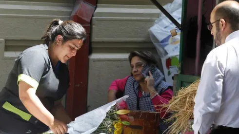 ¿Qué beneficiarias reciben el pago anual de Bono al Trabajo de la Mujer?