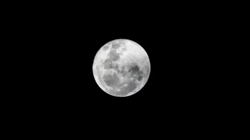 ¿Qué día es la luna llena en agosto?