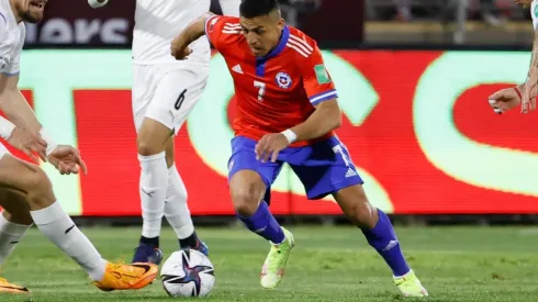 Alexis Sánchez explica frase sobre su idolatría en Chile.