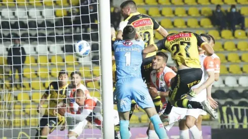 Coquimbo se impuso ante Cobresal y acortó diferencias en la tabla