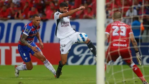 Emiliano Amor está listo para volver a jugar por Colo Colo