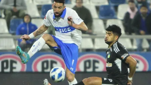 Mauricio Isla en acción en el partido de la UC ante O'Higgins.