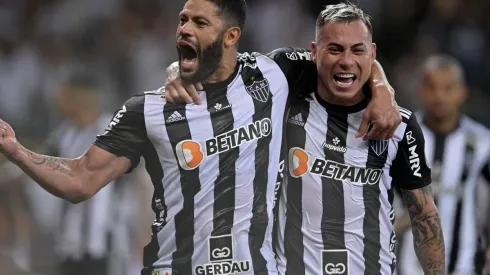 Eduardo Vargas fue duramente criticado tras su expulsión ante el verdao en Copa Libertadores.