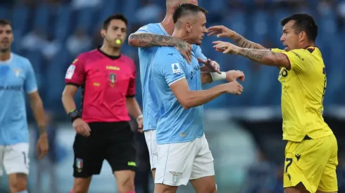 Gary Medel fue titular y disputó los 90 minutos ante Lazio.