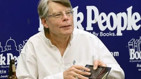 Stephen King en una firma de libros.
