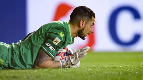 Gabriel Arias no suelta la titularidad en Racing