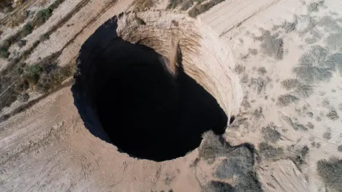 El socavón apareció en Tierra Amarilla el pasado 30 de julio.