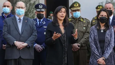 La ministra Izkia Siches lideró la cita de seguridad en La Moneda.
