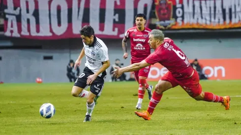 Ñublense pegó primero a Colo Colo en octavos de final.