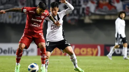 Ñublense sorprendió a los albos en Chillán