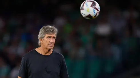 Manuel Pellegrini tiene un dolor de cabeza menos.