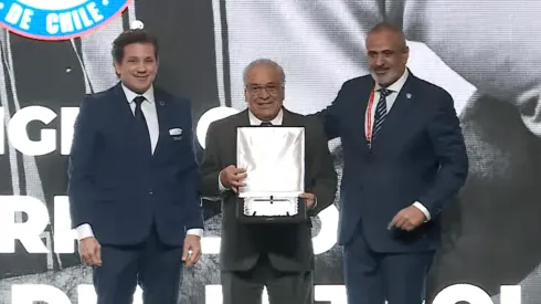 Alejandro Domínguez y Pablo Milad homenajearon a Reinaldo Sánchez