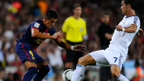 Alexis Sánchez y Cristiano Ronaldo chocaron el derbi de España