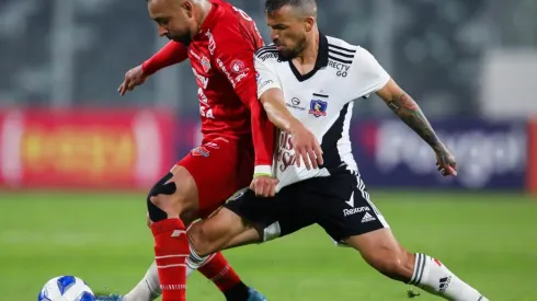 Gabriel Costa es uno de los jugadores más criticados por los hinchas de Colo Colo.