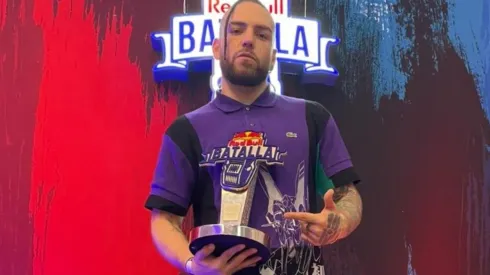 Yoiker con el título de campeón nacional de México