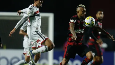 Arturo Vidal la sigue rompiendo con el Flamengo