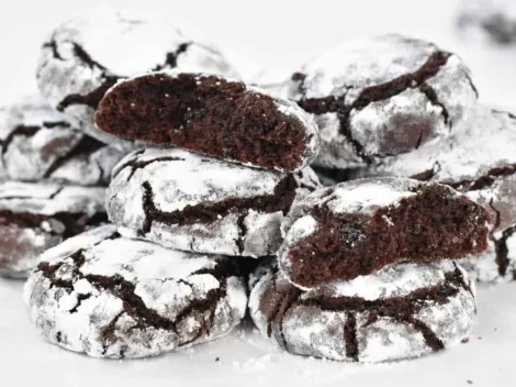 ¿Cómo preparar galletas craqueladas de chocolate veganas?