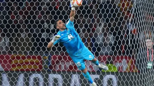 Claudio Bravo vive un complicado momento en el Betis