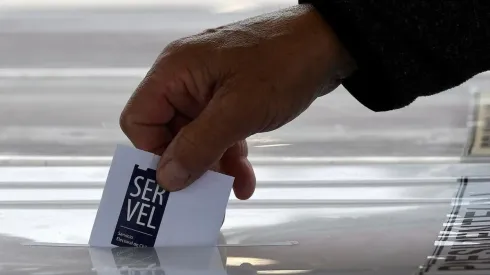 ¿Es obligatorio el voto de los chilenos en el exterior?