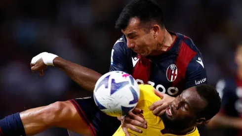 Gary Medel fue titular pero Bologna no pudo mantener el cero en su arco.