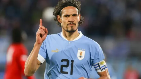 Cavani llamó a pedir ayuda y confiar en los profesionales de la salud