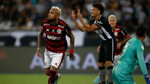 Vidal puede ser titular este fin de semana contra el Ceará.