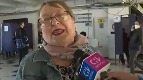 Doble de Michelle Bachelet en el estadio Monumental