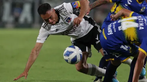 Suazo aún puede saltar de Colo Colo al fútbol europeo