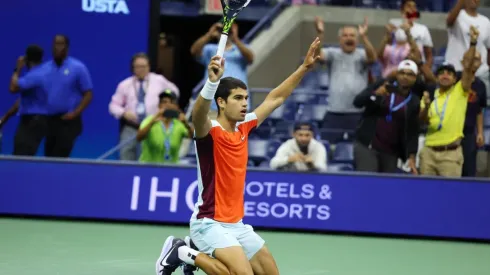 Carlos Alcaraz celebra su paso a los cuartos de final
