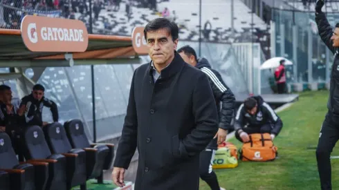 Gustavo Quinteros aseguró que han trabajado mucho las pelotas detenidas en Colo Colo.