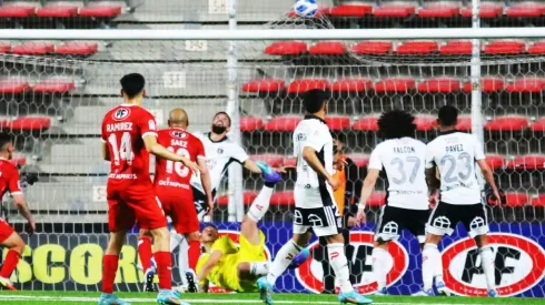 Dos goles de pelota parada le dieron el triunfo a Calera