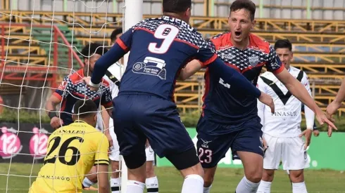 Recoleta logra escapar, por ahora, de la zona de descenso en Primera B.