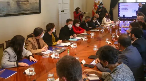 Presidente Boric a nuevo gabinete: "Acá no estamos gobernando para los partidos, aquí estamos gobernando Chile”