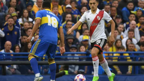 Pablo Solari fue titular en su primer Superclásico de Argentina entre Boca Juniors y River Plate.