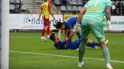 Ángelo Henríquez suma tres goles en ocho partidos en la primera división de Polonia