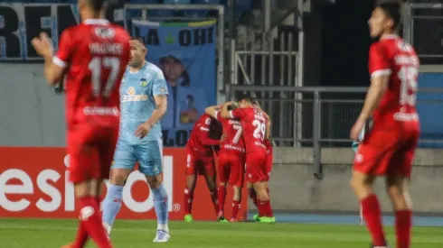 Unión La Calera festeja el punto que rescató en El Teniente ante O'Higgins de Rancagua.