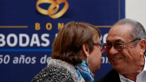 ¿Quiénes pueden recibir el Bono Bodas de Oro?