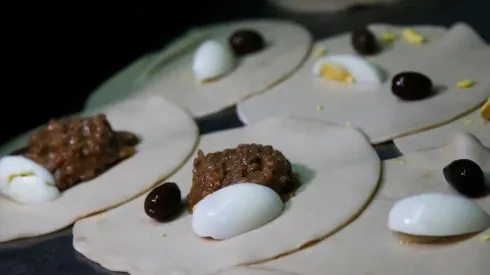 ¿Cómo se hace el pino de las empanadas?