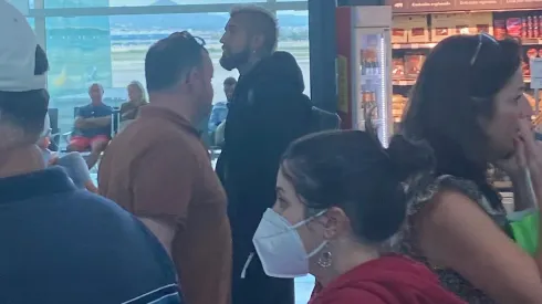 Arturo Vidal ya está en España para integrarse a las prácticas de la Roja