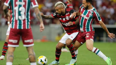 Vidal no logra afirmarse como titular en Flamengo