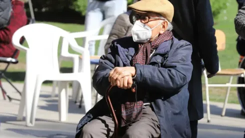 Los adultos mayores serán la tercera parte de la población chilena en 2050.