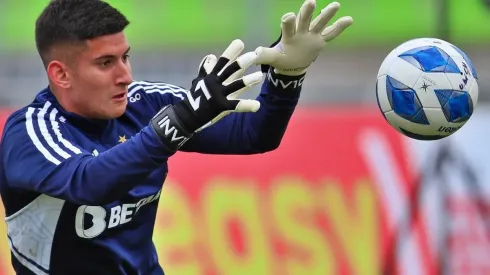 Universidad de Chile está a la espera de la recuperación de su arquero Martin Parra