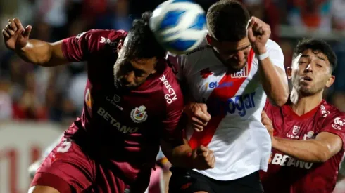 El Curi triunfó en casa y sigue fuerte en la parte alta