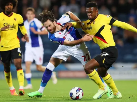 Ben llena de flores a su DT por el momento del Blackburn Rovers