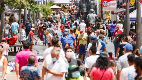 ¿Cuántos fines de semana largos hay este mes?