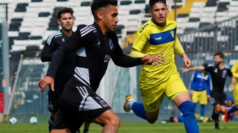 Marcos Bolados anotó un doblete en el amistoso de Colo Colo frente a Barnechea