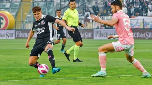 Roberto Tobar tuvo un aplaudido arbitraje en el clásico entre Colo Colo y Unversidad Católica en el estadio Monumental